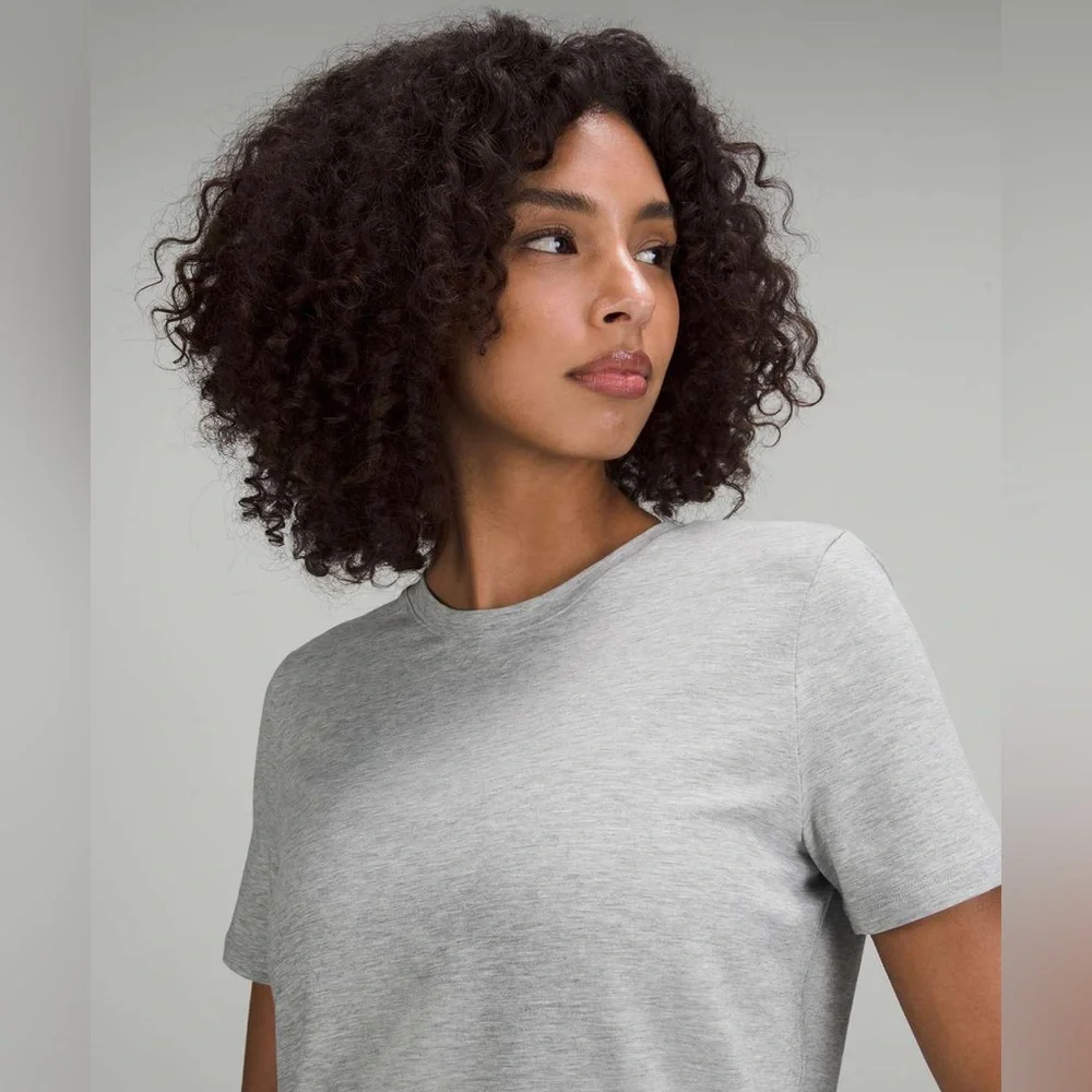 Lululemon Love Crewneck T-Shirt Heathered Core Light Grey‎ XS